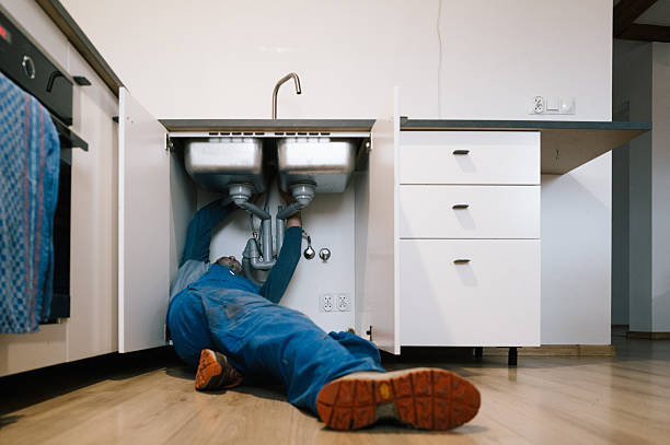 Professional Leak Detection technician working in Harrisonville, MO